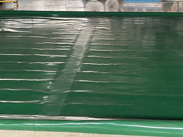 無堿玻璃纖維布使用有什么優勢